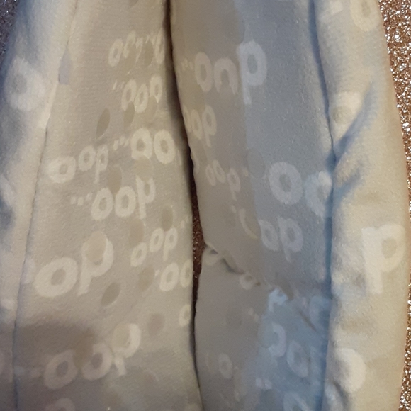 PINKFONG MOMMY SHARK SLIPPERS - Picture 4 of 6